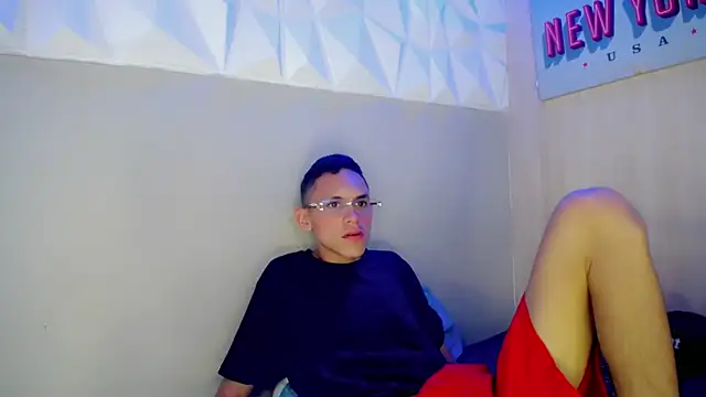 צ'אט XXX בשידור חי של sombra_18