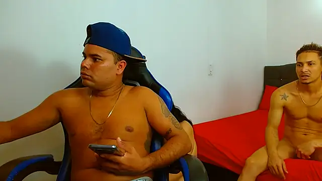 wild-district's Live XXX Chat