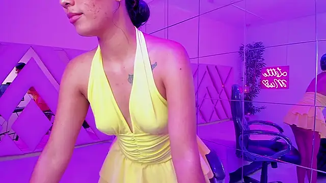 Živý XXX chat Ivonne_Latina