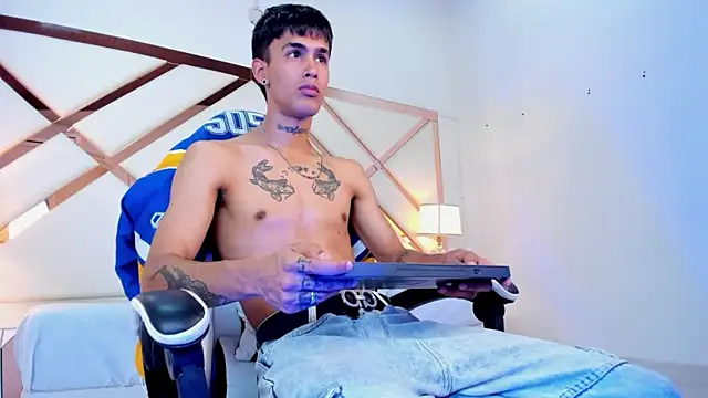 Chat XXX en directo de Duncan_ebony
