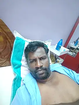 Paramkeerthi 现场XXX聊天