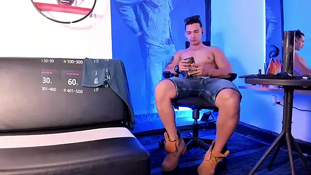 CRISTHIAN_WOLF1 Chat XXX live