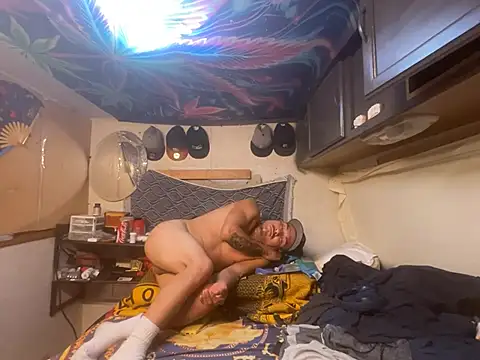 OmarSalasxh33's Live XXX Chat