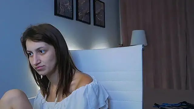 SofiaHill Chat XXX in diretta