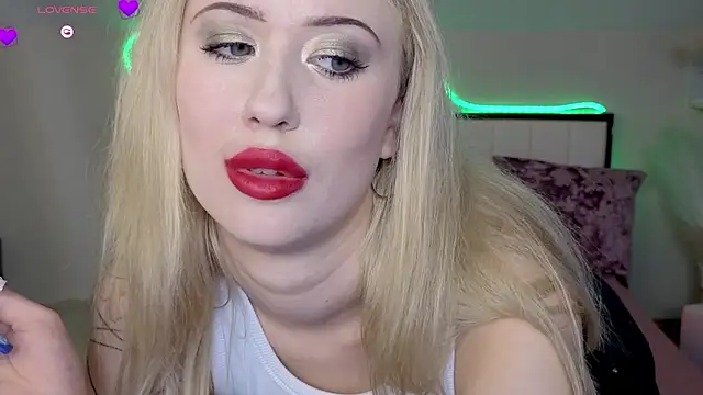 Chat +18 de SashaBrooks ao vivo