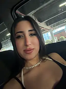 MiaFoxie_'s Live XXX Chat