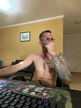 CoyoteDuMato Webcam show