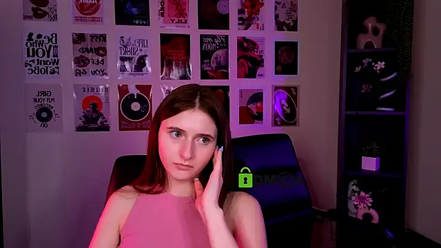 Онлайн чат XXX nekky_mouse