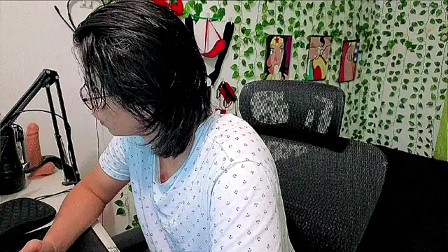 Andy_gray's Live XXX Chat
