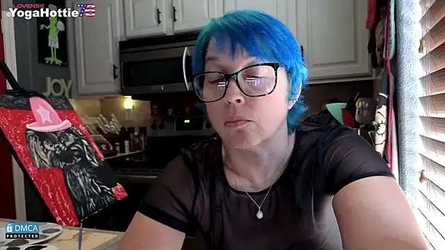 YogaHottie76's Live XXX Chat