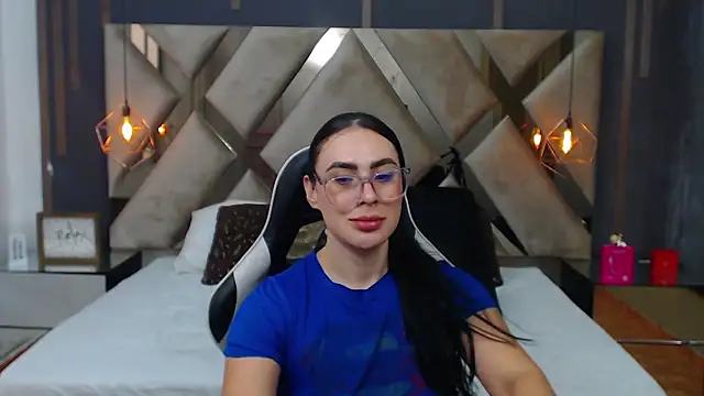 MartinaaFit Chat XXX in diretta