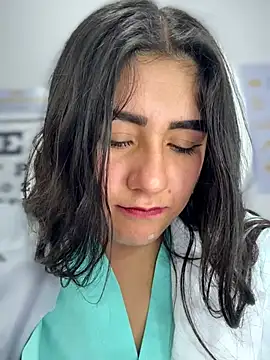 Chat XXX ao vivo de CAROLINE__07