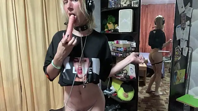 Reboot_F5 live XXX chat