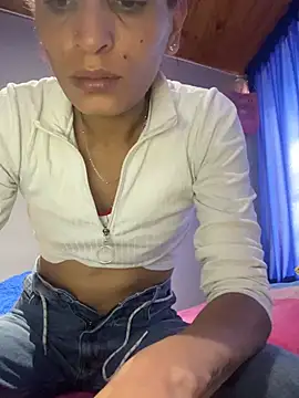 دردشة ImCrazzy الجنسية المباشرة