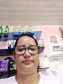 Chat XXX en directo de keilymadam