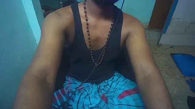 Chat XXX en directo de Tamil_KDD