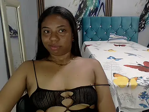 karolwillians Adlı Modelin Canlı XXX Sohbeti