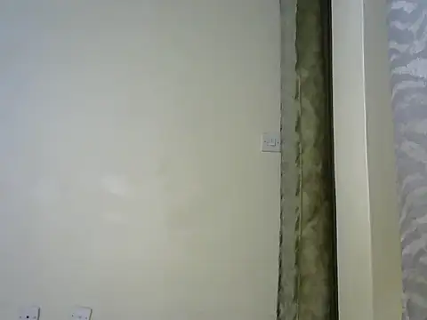 Show modela Horny_Larry na web-kameri