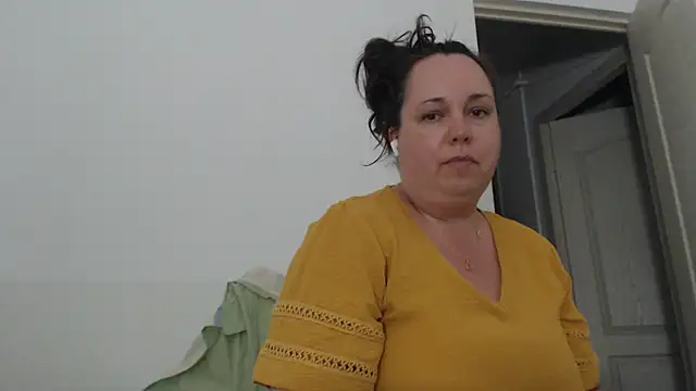 Chat +18 de WendyRhoades ao vivo