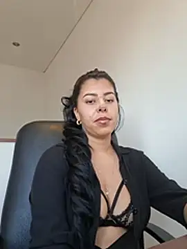Luianna's Live XXX Chat