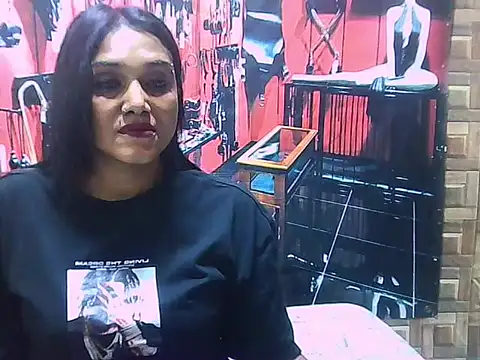 IndianSexyLady20 即時 XXX 聊天