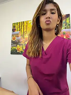Kinky-Spa Live XXX Chat