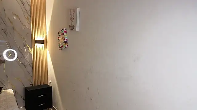 bunnyglow69's Live XXX Chat
