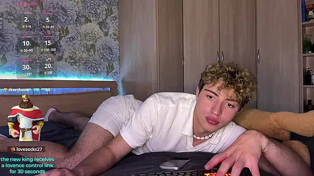 AlfredSweet Live XXX Chat