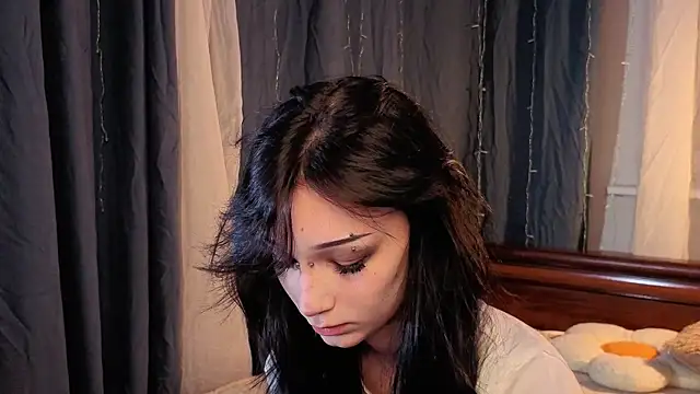 Chat XXX en directo de LawannaOmersa