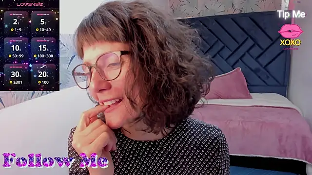 Valery_More__ Chat XXX in diretta
