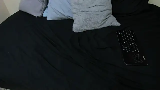 Chatroom XXX en direct de Bella-Bloom