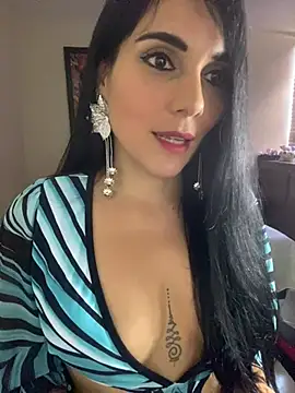 Miaswwe Adlı Modelin Canlı XXX Sohbeti