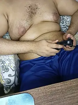 chubbygamer26 Adlı Modelin Canlı XXX Sohbeti