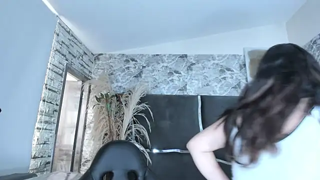 Chat +18 de Amber_Storm19 ao vivo