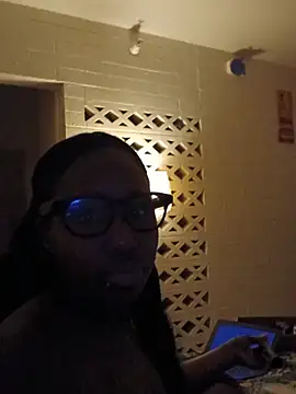 Czat XXX na żywo – Xochillovemoney2