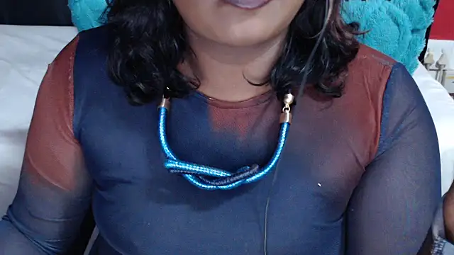 XXX chat uživo modela INDIANSIN2
