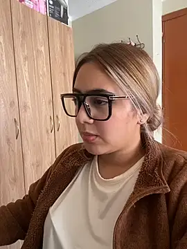 Miabonnett_ 라이브 XXX 채팅
