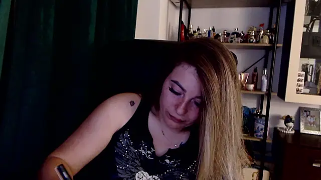 Rania_Stitch Chat XXX live