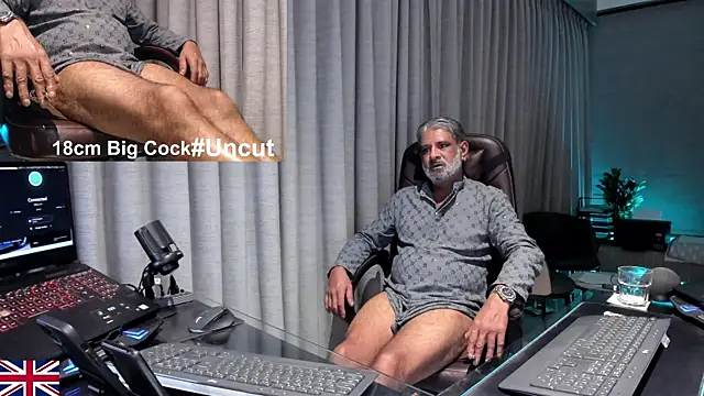 Živý XXX chat OnlineBossUK