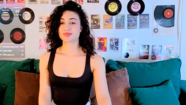 Maya_Rogerss' Live XXX Chat