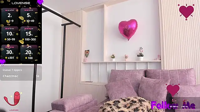 VelvetMouth_'s Live XXX Chat