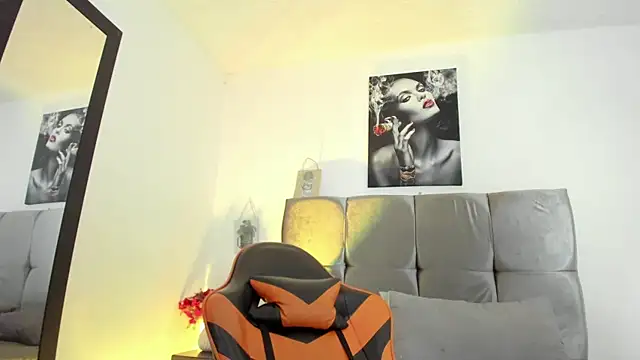 Ariel_star1 Adlı Modelin Canlı XXX Sohbeti