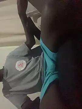 دردشة YsugarBoy الجنسية المباشرة