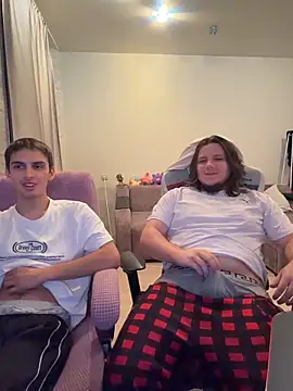 desiredude9 élő XXX-chatje