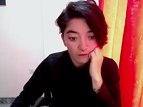 Came-IIn Live XXX chat