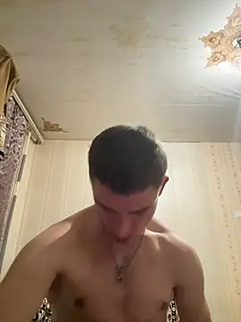 Lion21s Adlı Modelin Canlı XXX Sohbeti