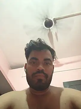 Village_boyy Webcam-Show