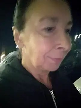 XXX chat uživo modela Celine_Faer1