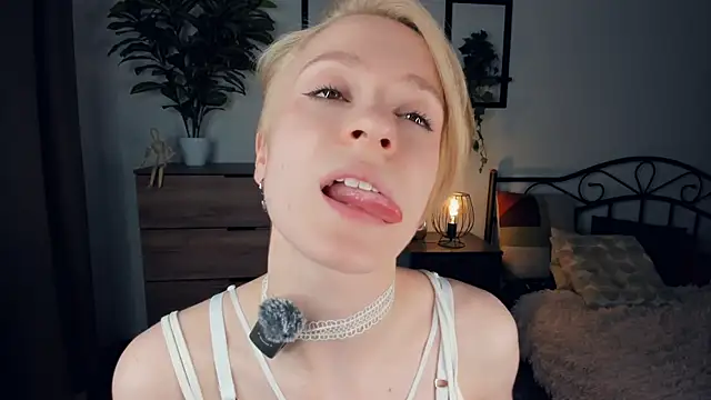 JanettePerro 现场XXX聊天