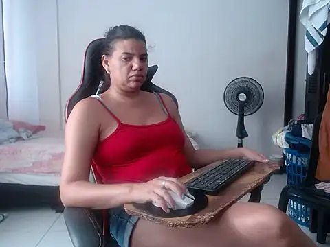 Adriana_0312's Live XXX Chat